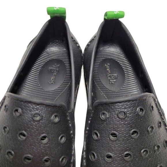Sanuk Lil Walker Water Shoes Big Kids Size 1 Youth Black Slip On Loafer Unisex - Picture 12 of 13